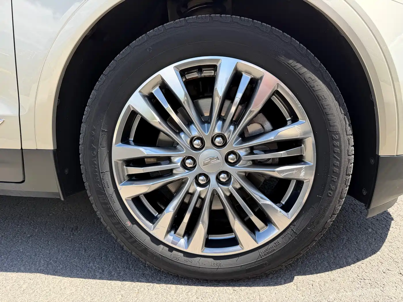 Cadillac XT5 2016 28T AWD Premium Model фото 15