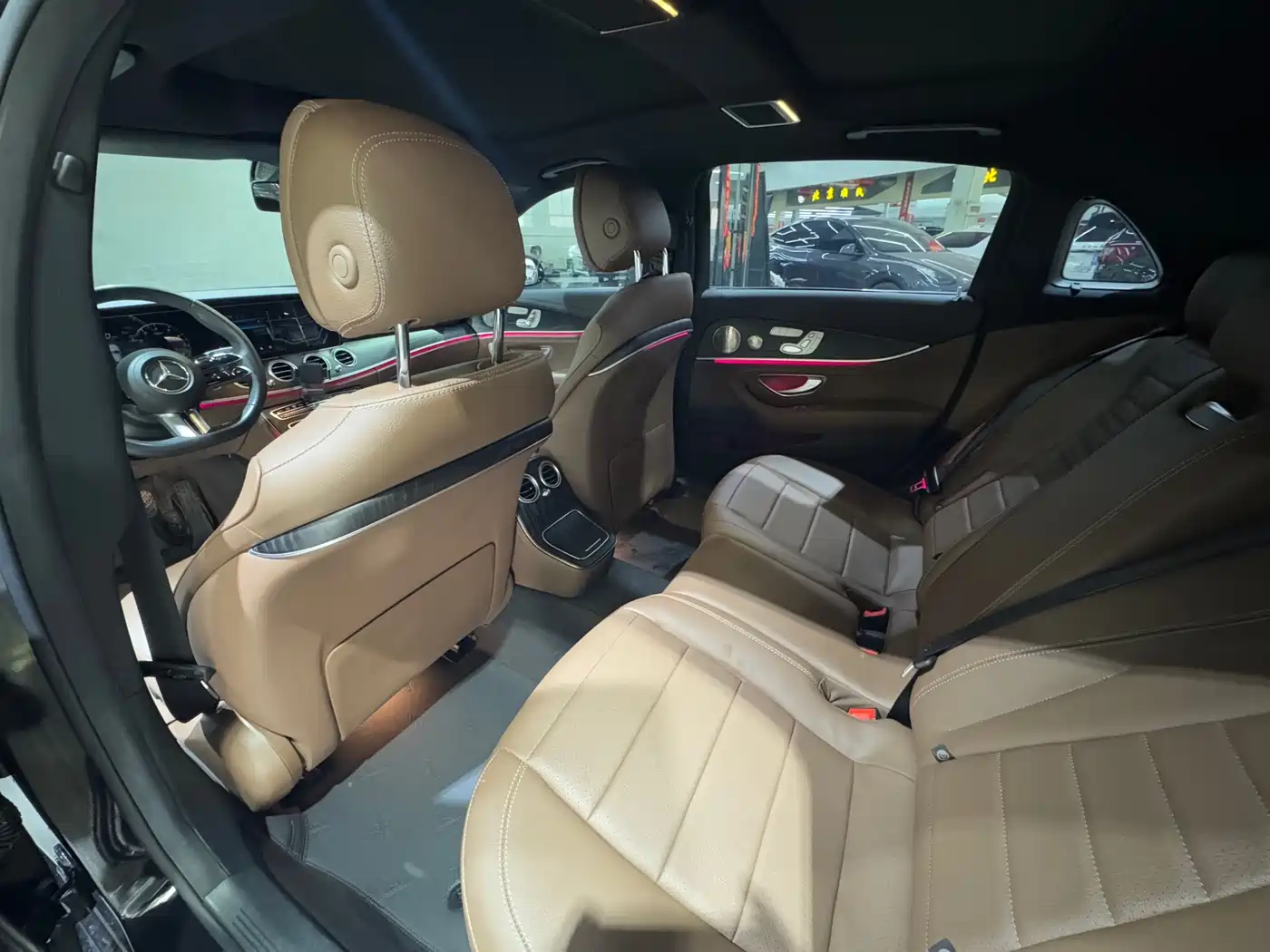 Mercedes-Benz E-Class 2023 E 300 L Sport Luxury фото 9