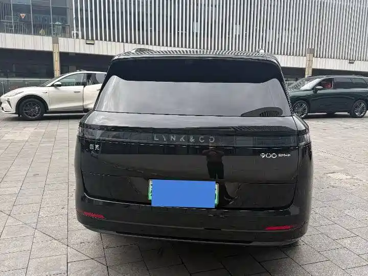 Lynk & Co 900 2025 2.0T Explorer Edition фото 18