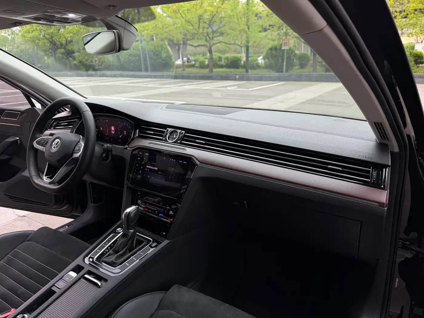 Volkswagen Magotan 2020 330TSI DSG Luxury фото 17