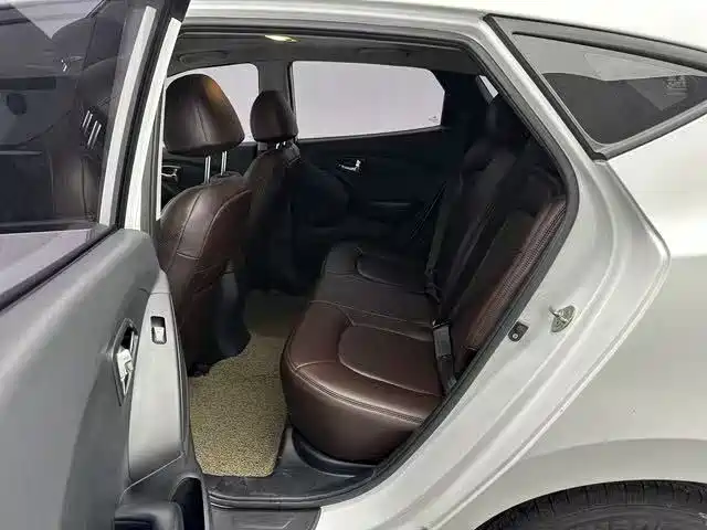 Hyundai Beijing Hyundai ix35 2015 2.0L Automatic 2WD Comfort China IV фото 17