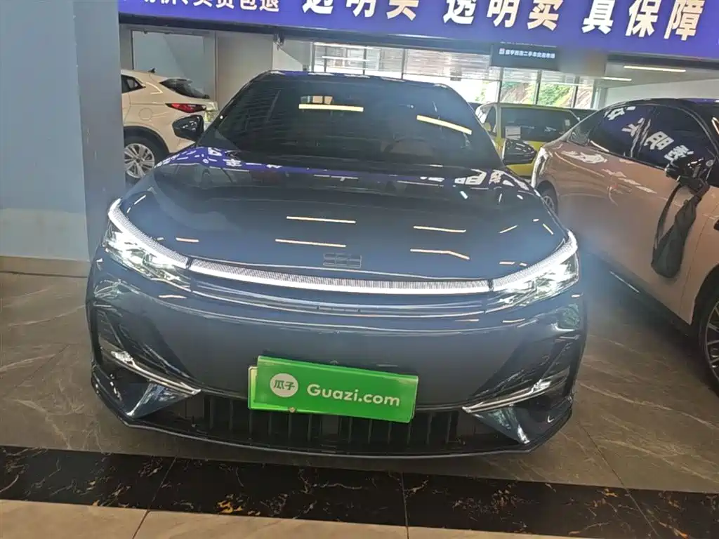 Geely Galaxy Galaxy A7 2025 EM-i фото 3