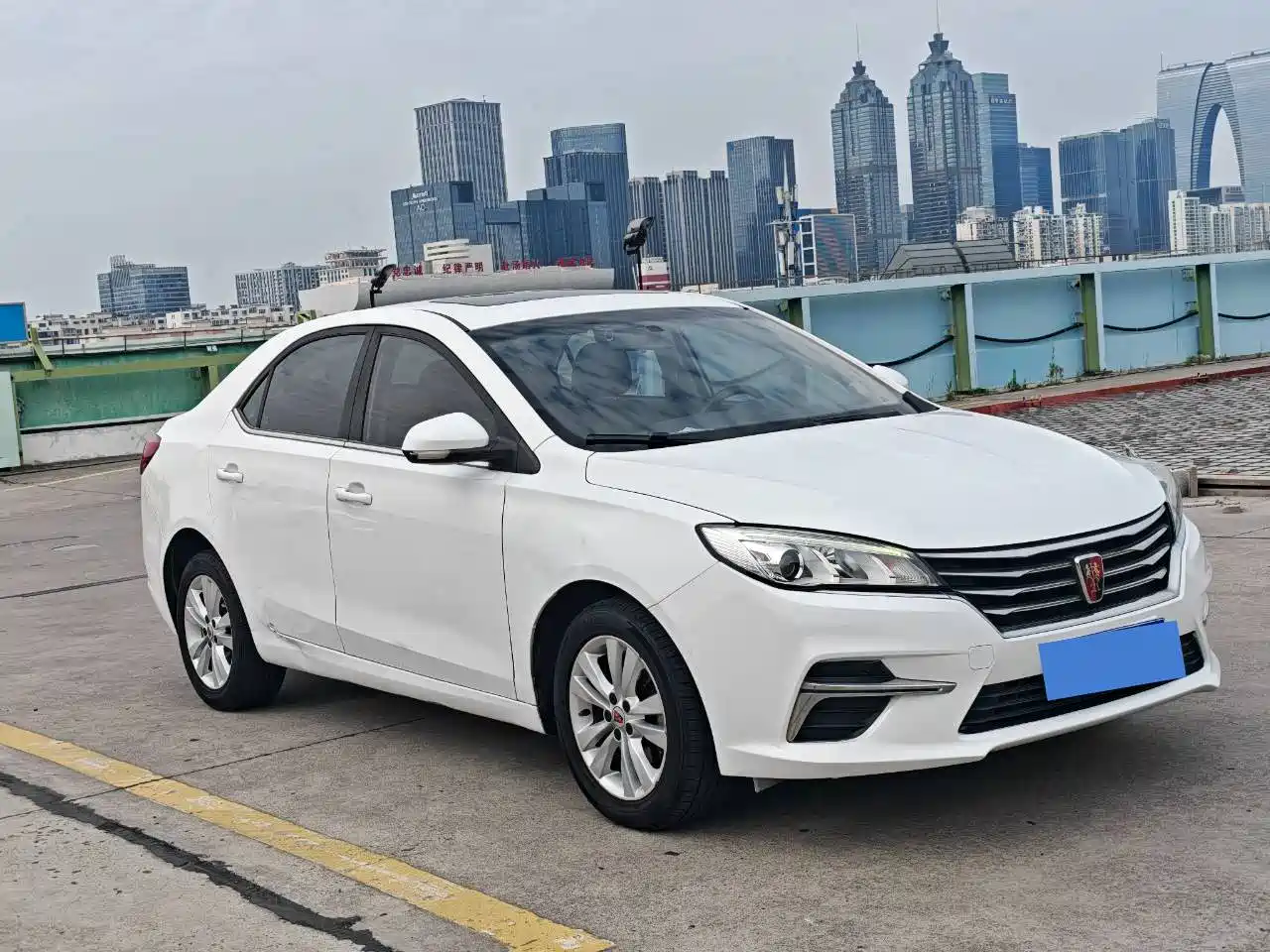 Roewe 360 2018 2018 PLUS 1.5L Automatic Exclusive Edition