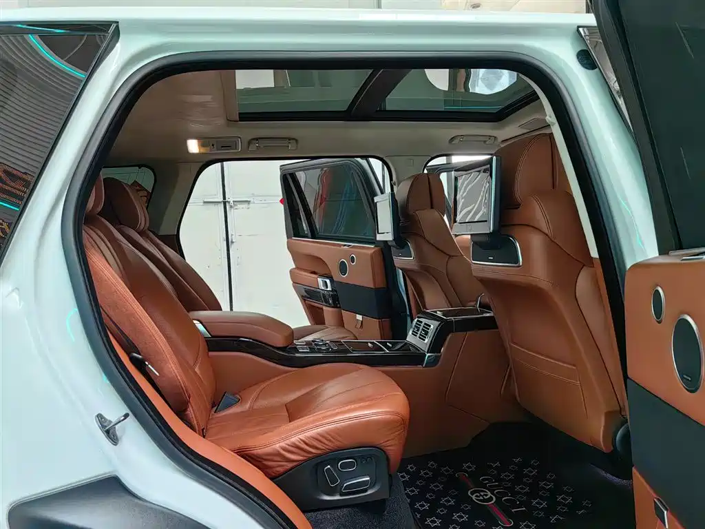 Фото 7 - Land Rover Range Rover