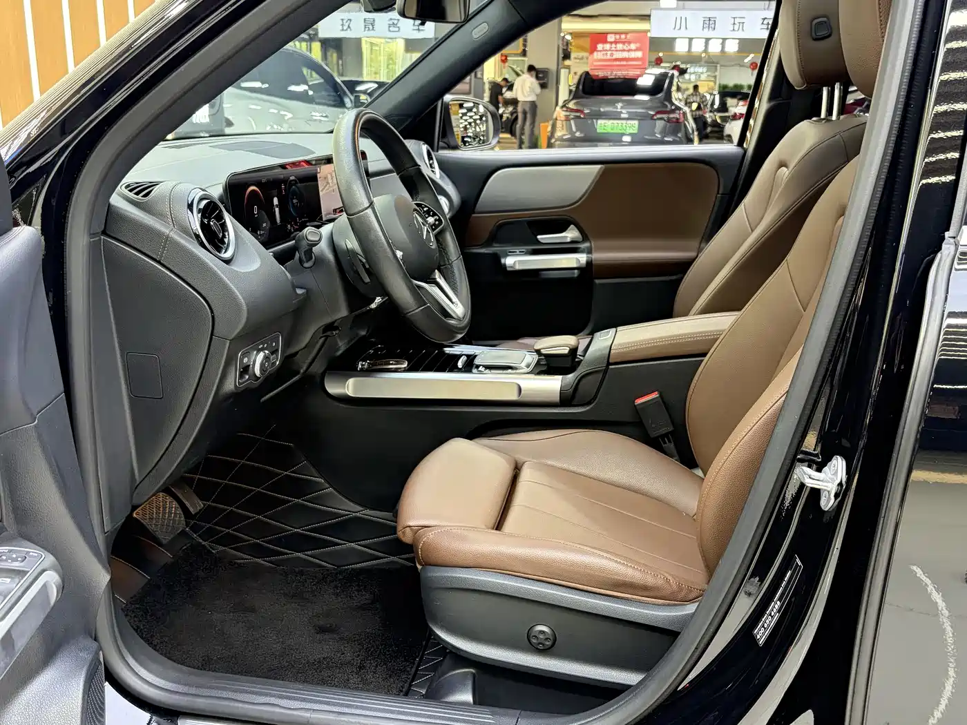Mercedes-Benz GLB 2022 Model GLB 200 Dynamic Edition фото 4