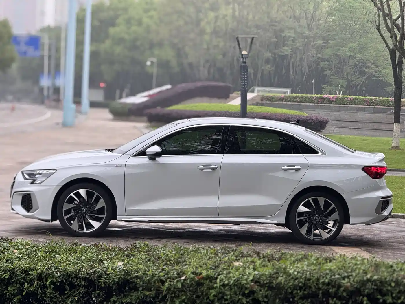 Audi A3 2023 A3L Limousine 35 TFSI Fashion Sport фото 3
