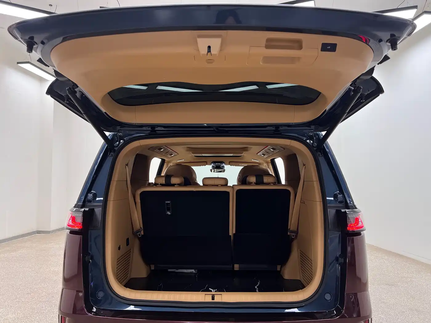 Voyah Auto Voyah Dreamer 2025 PHEV 4WD Kunpeng Premium Edition фото 36