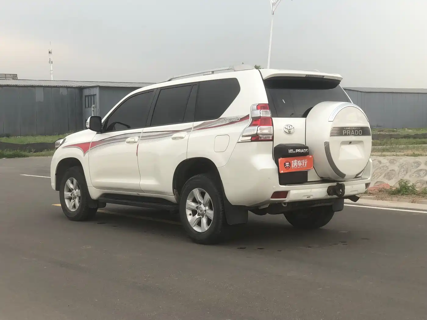 Toyota Prado (Import) 2014 2.7L Automatic Luxury фото 4