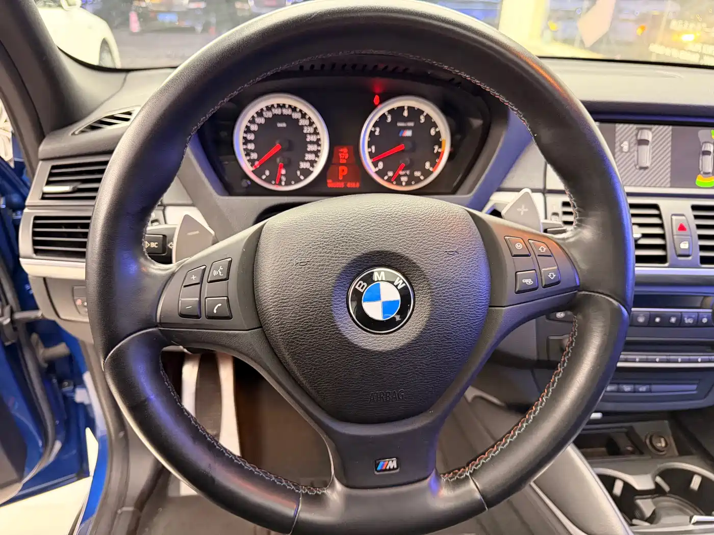 BMW X5 M 2010 X5 M фото 10