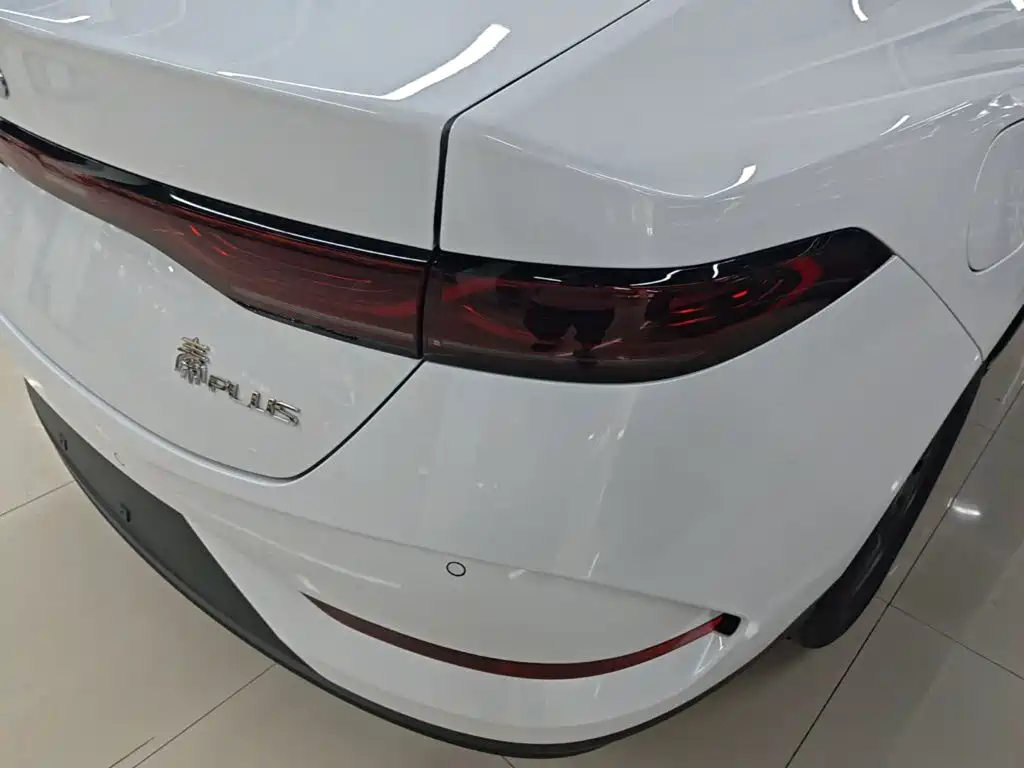 BYD Qin PLUS 2026 2026 DM-i Smart Edition 128KM Progressive