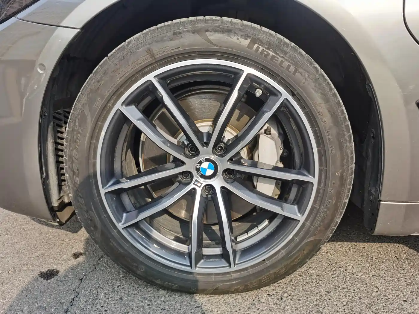 BMW 5 Series New Energy 2021 535Le M Sport Package фото 9