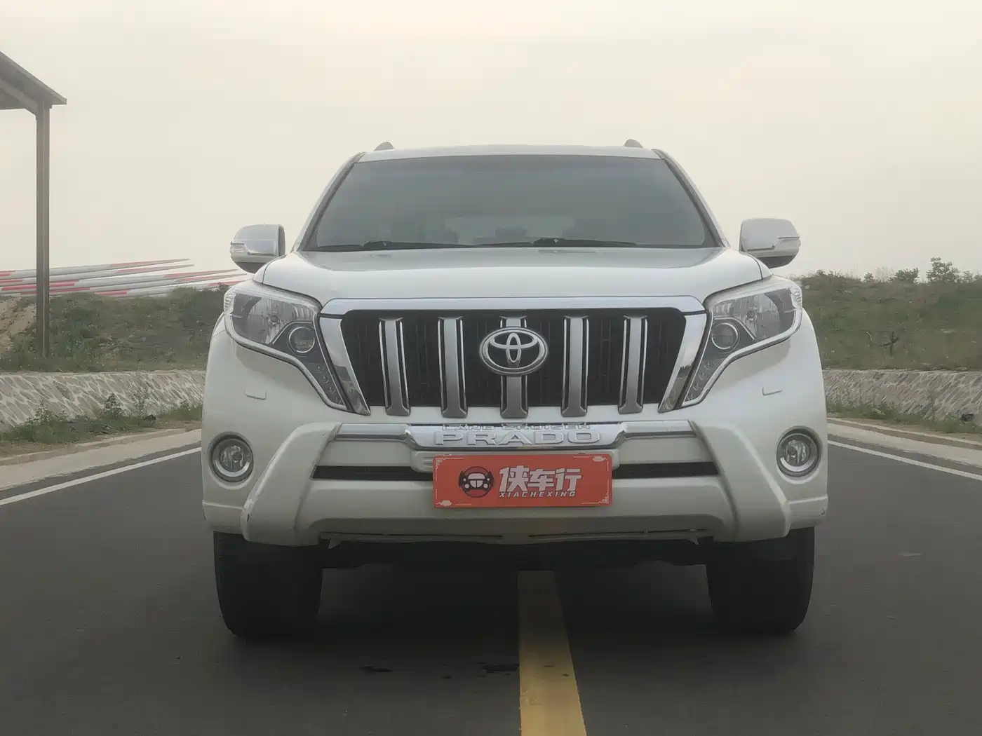 Toyota Prado (Import) 2014 2.7L Automatic Luxury фото 3