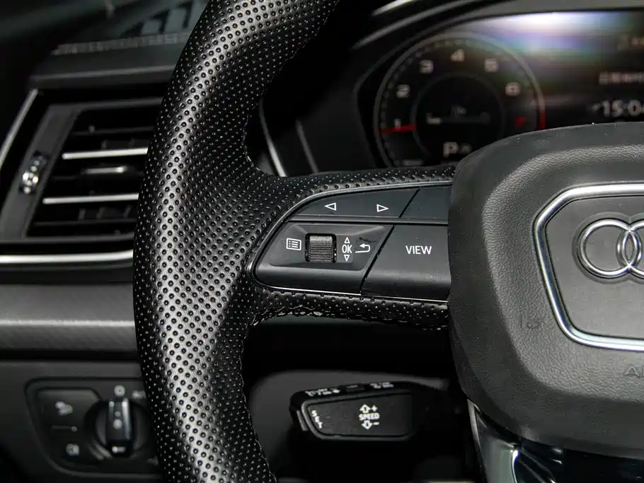 Audi Q5L 2025 45 TFSI Luxury Dynamic фото 28