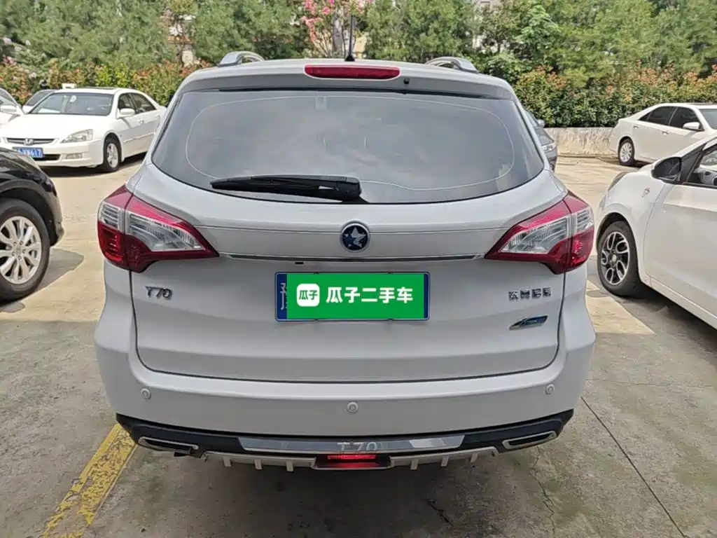 Venucia T70 2017 2016 2.0L CVT Rui Xing Edition