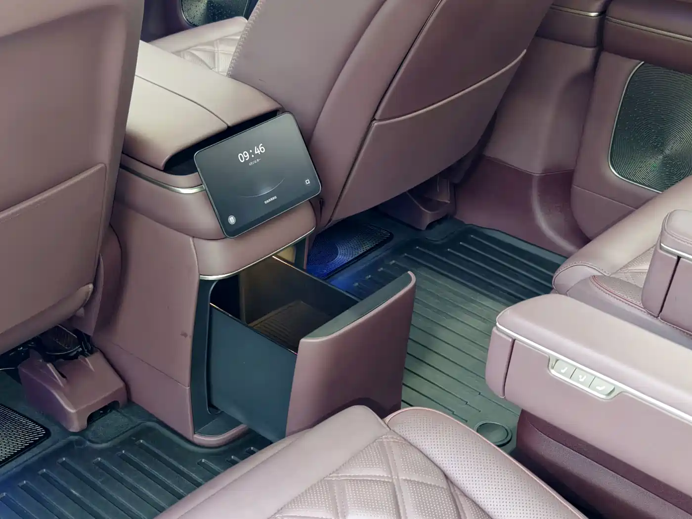 NIO ES8 2026 2025 Base Model