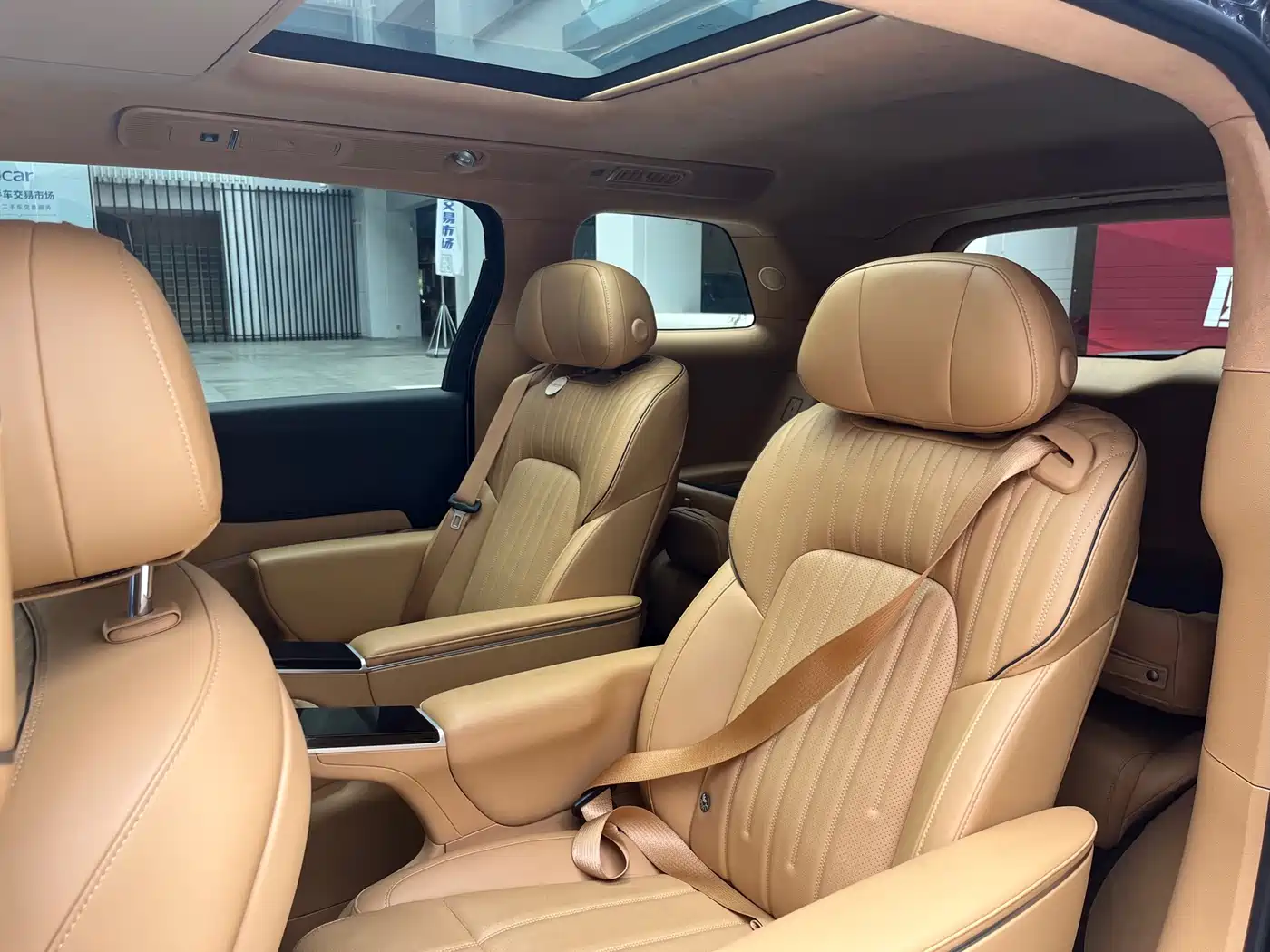 Voyah Auto Voyah Dreamer 2025 PHEV AWD Flagship Kunpeng Edition фото 10