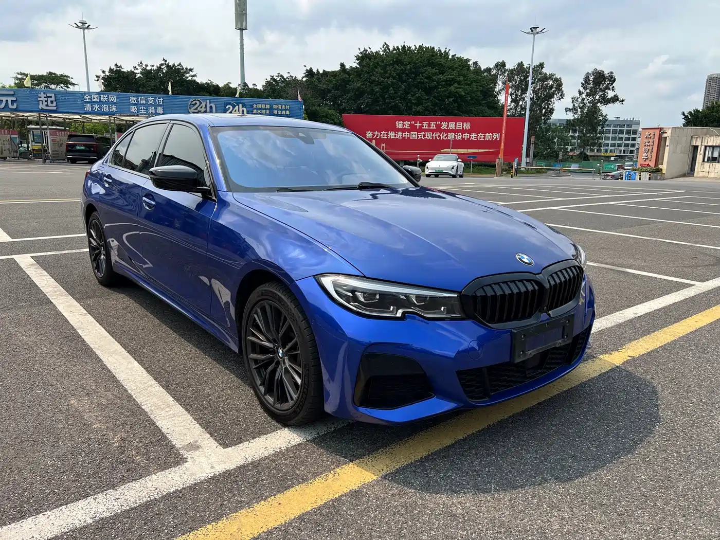 BMW 3 Series 2020 330Li xDrive M Sport Black Night Edition фото 3