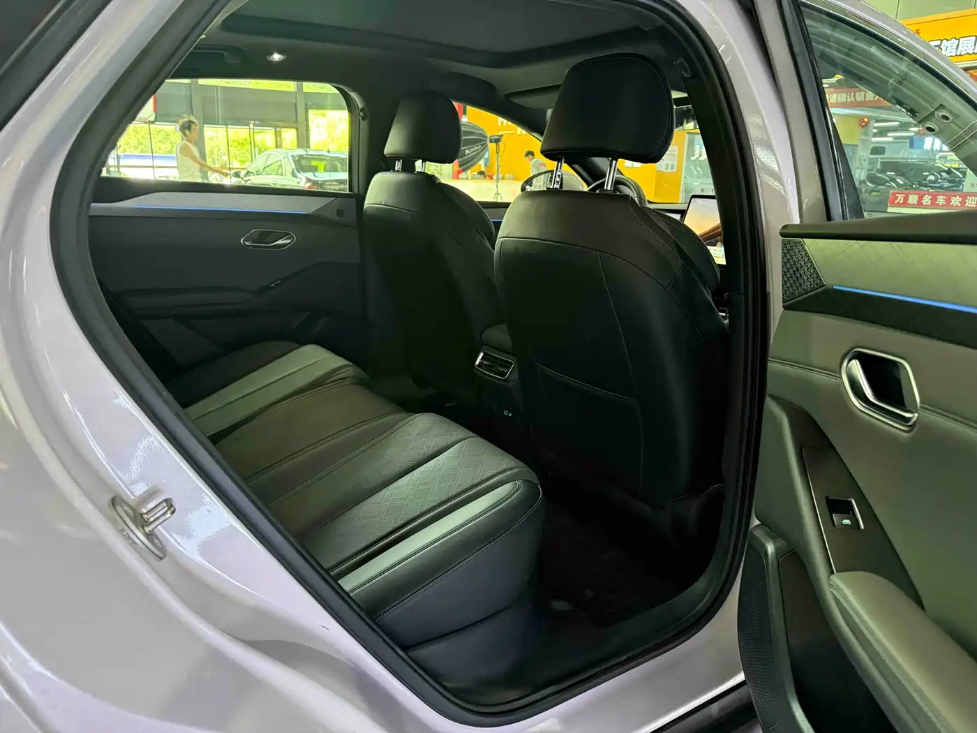 BYD Qin L 2025 EV 545KM Cloud Chariot Edition фото 10
