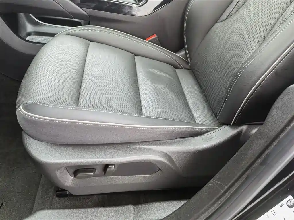 Buick Envision Plus 2025 Enclave Plus 28T 2WD Platinum Edition фото 20