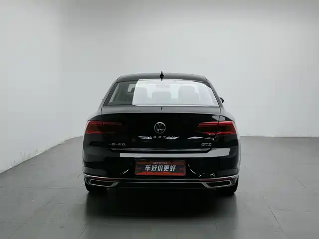 Volkswagen Magotan GTE Plug-in Hybrid 2022 GTE Luxury — фото 4