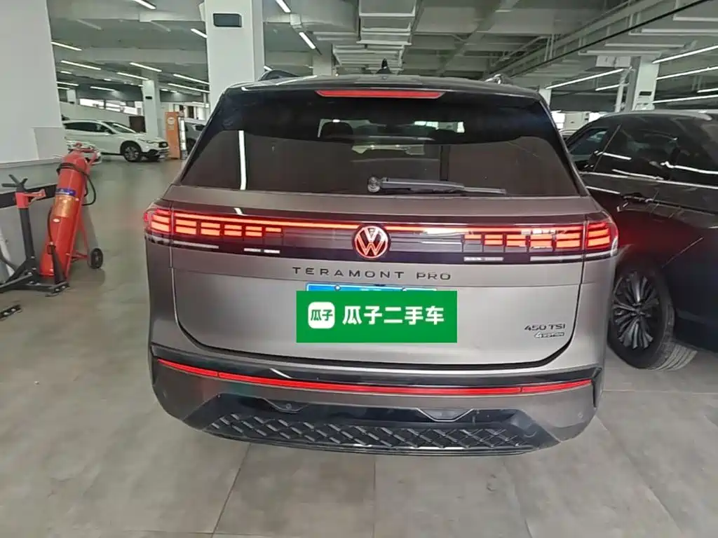 Volkswagen Teramont 2026 2025 Teramont Pro 450TSI 4WD Summit Edition