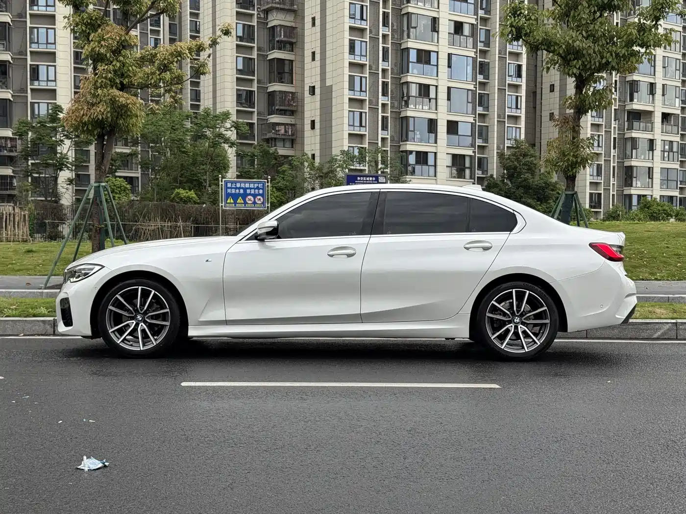 BMW 3 Series 2020 320Li M Sport Package фото 13