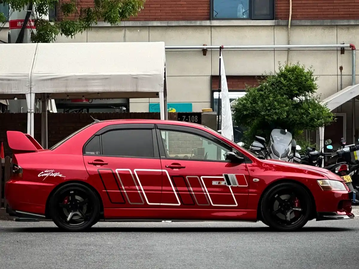 Mitsubishi Lancer 2006 2.0T EVO IX фото 21
