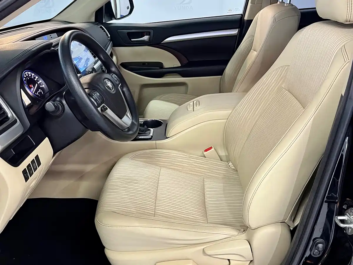 Toyota Highlander 2017 2.0T 4WD Elite 7-Seater фото 11
