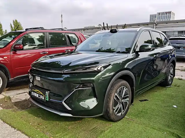 Geely Galaxy Galaxy Starship 7 EM-i 2025