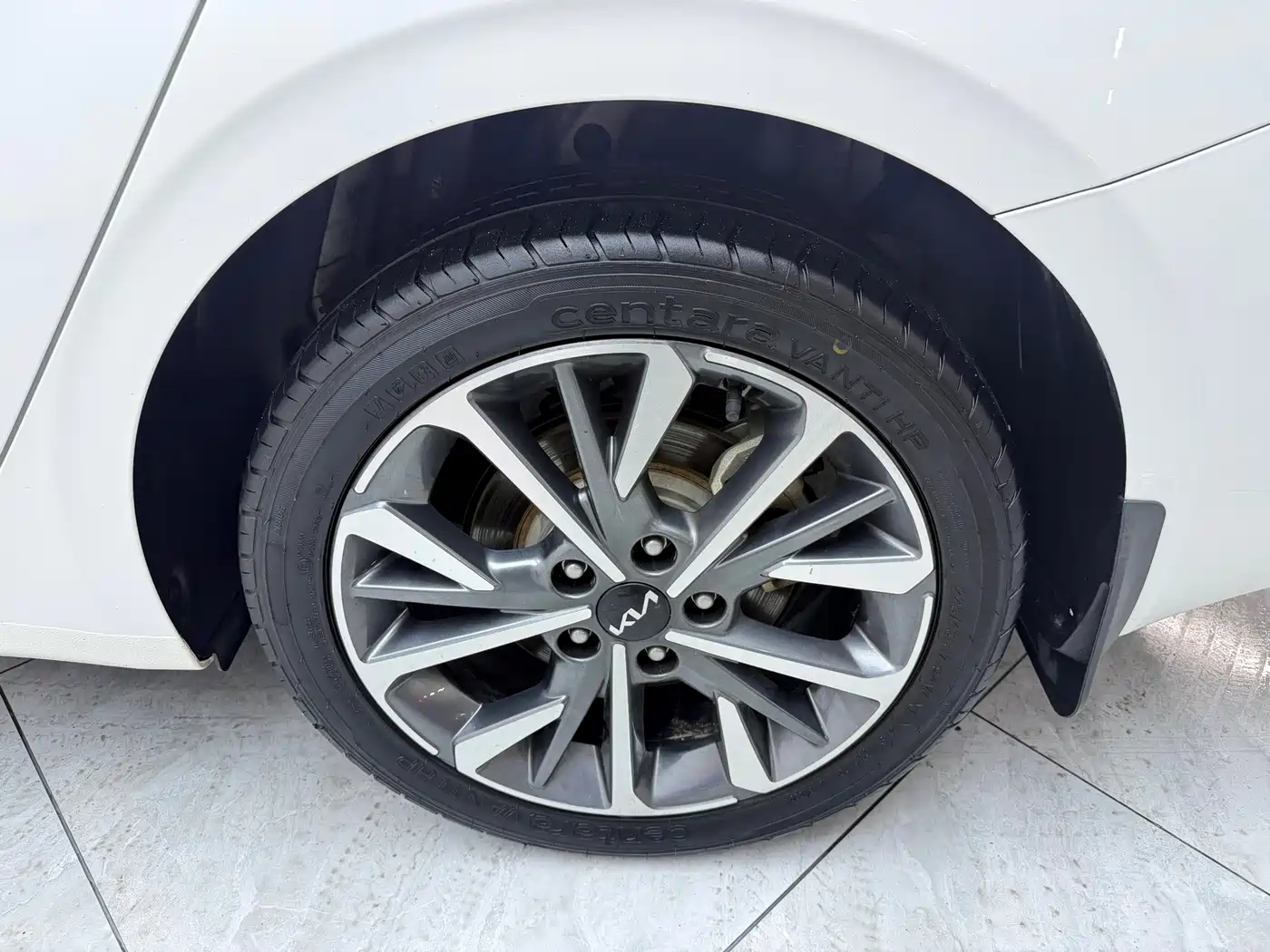 Kia K3 2023 2021 1.5L CVT Luxury Edition