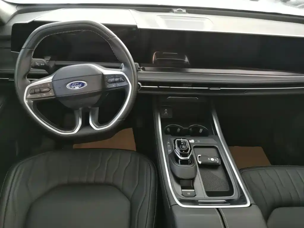 Ford Edge 2025 2025 Edge L 2.0T EcoBoost FWD 7-seater Luxury