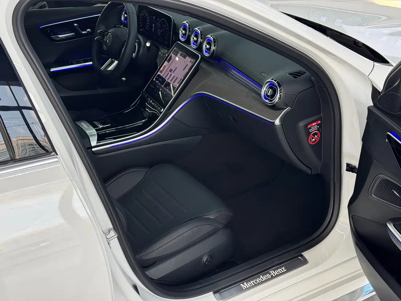 Mercedes-Benz C-Class 2025 C 260 L Sport Edition фото 11