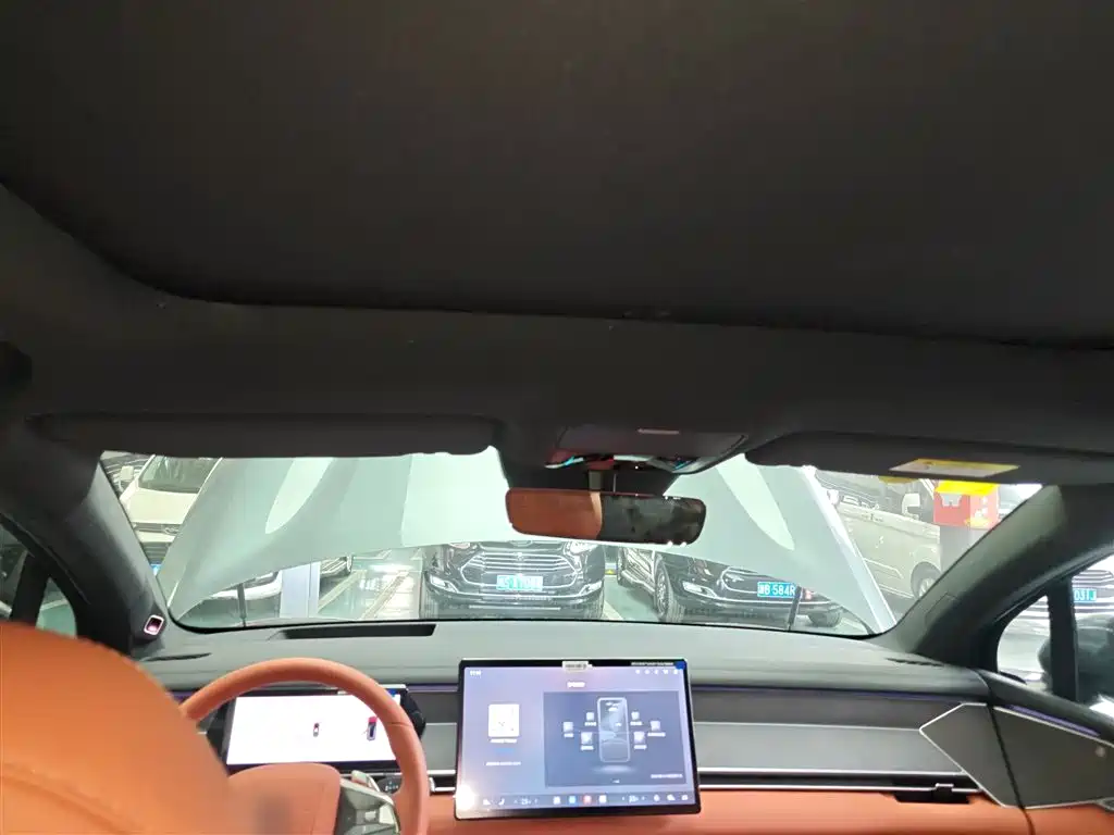 BYD Tang L 2025 DM 175KM Drone Player Edition фото 8