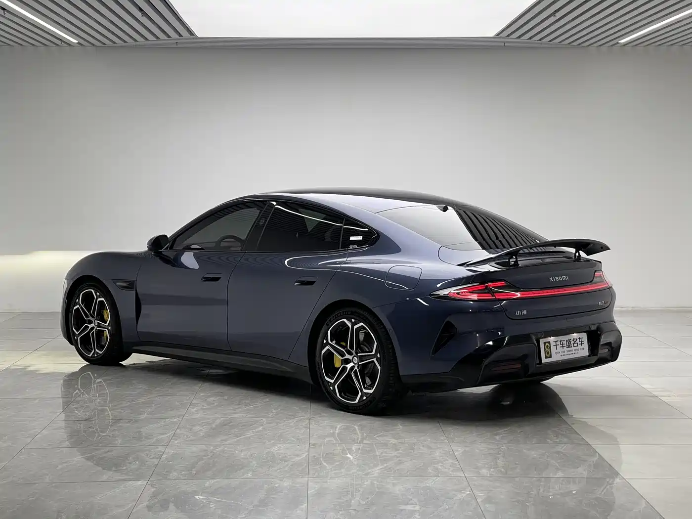 XIAOMI CAR XIAOMI SU7