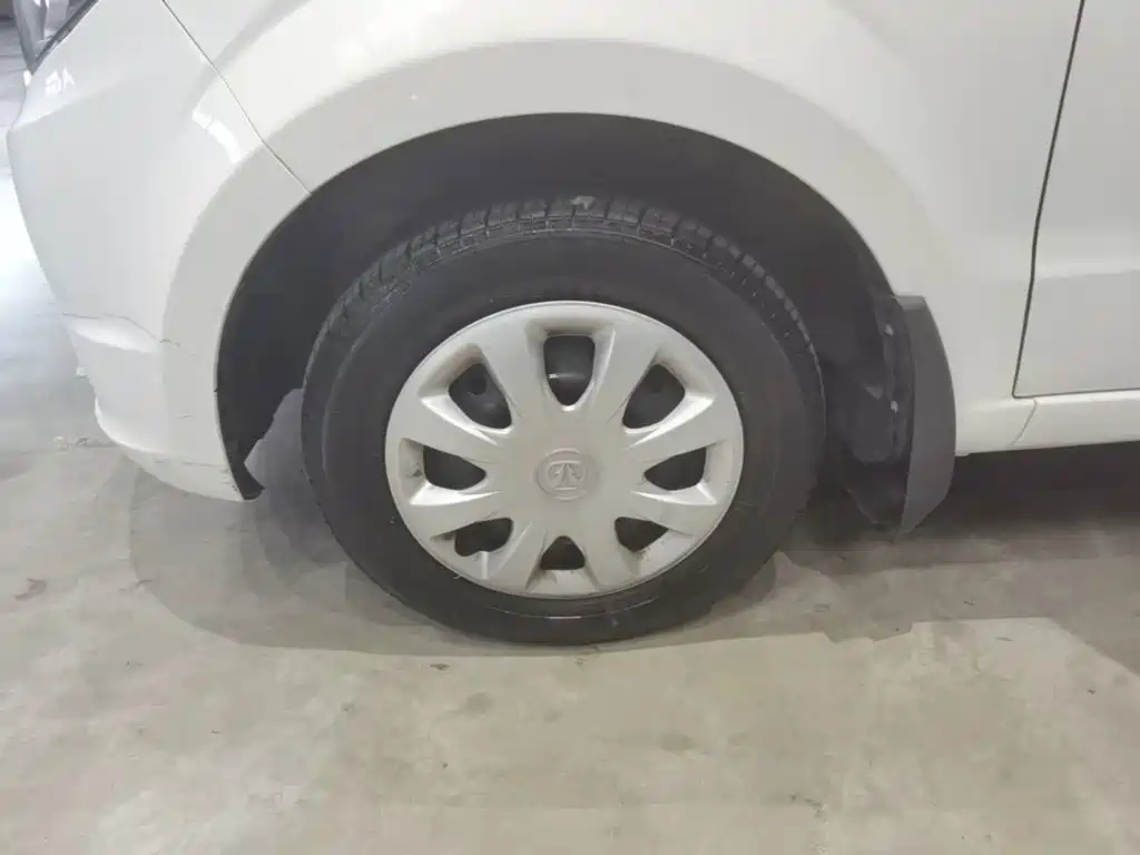 BAIC Weiwang M20 2016 2014 1.5L Utility BJ415A