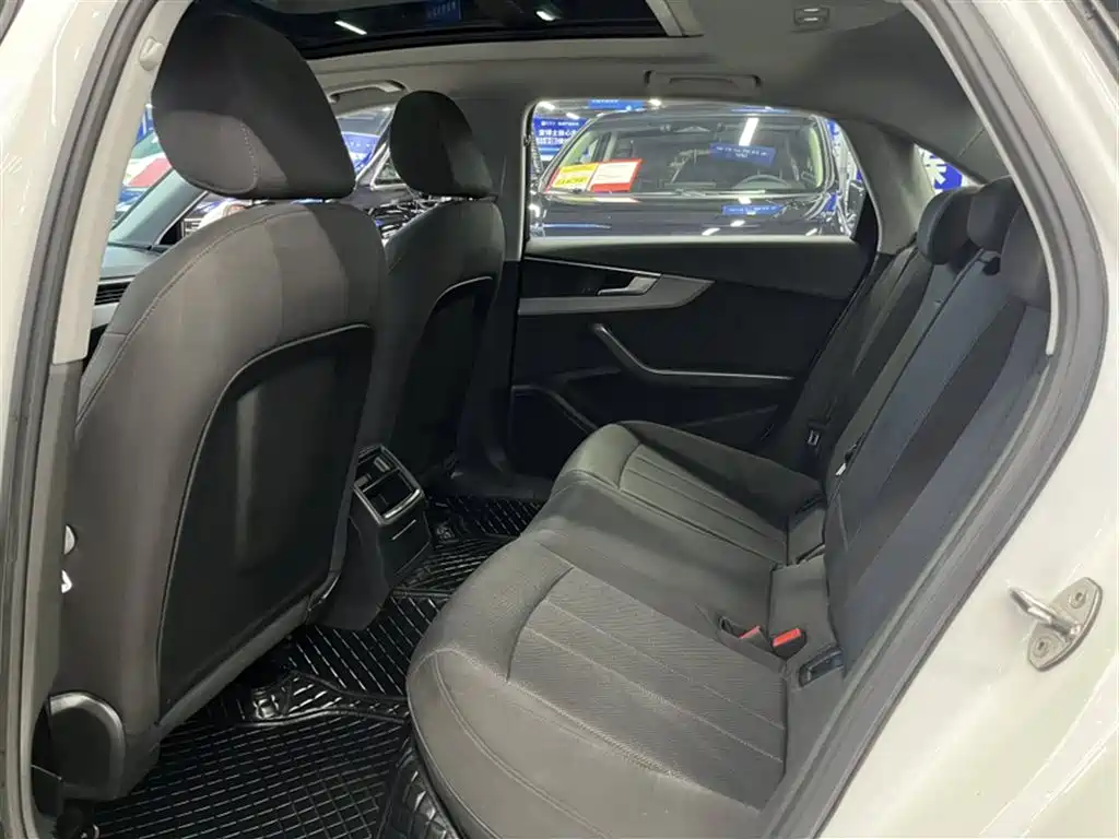Audi A4L 2019 40 TFSI Progressive (China VI) фото 11