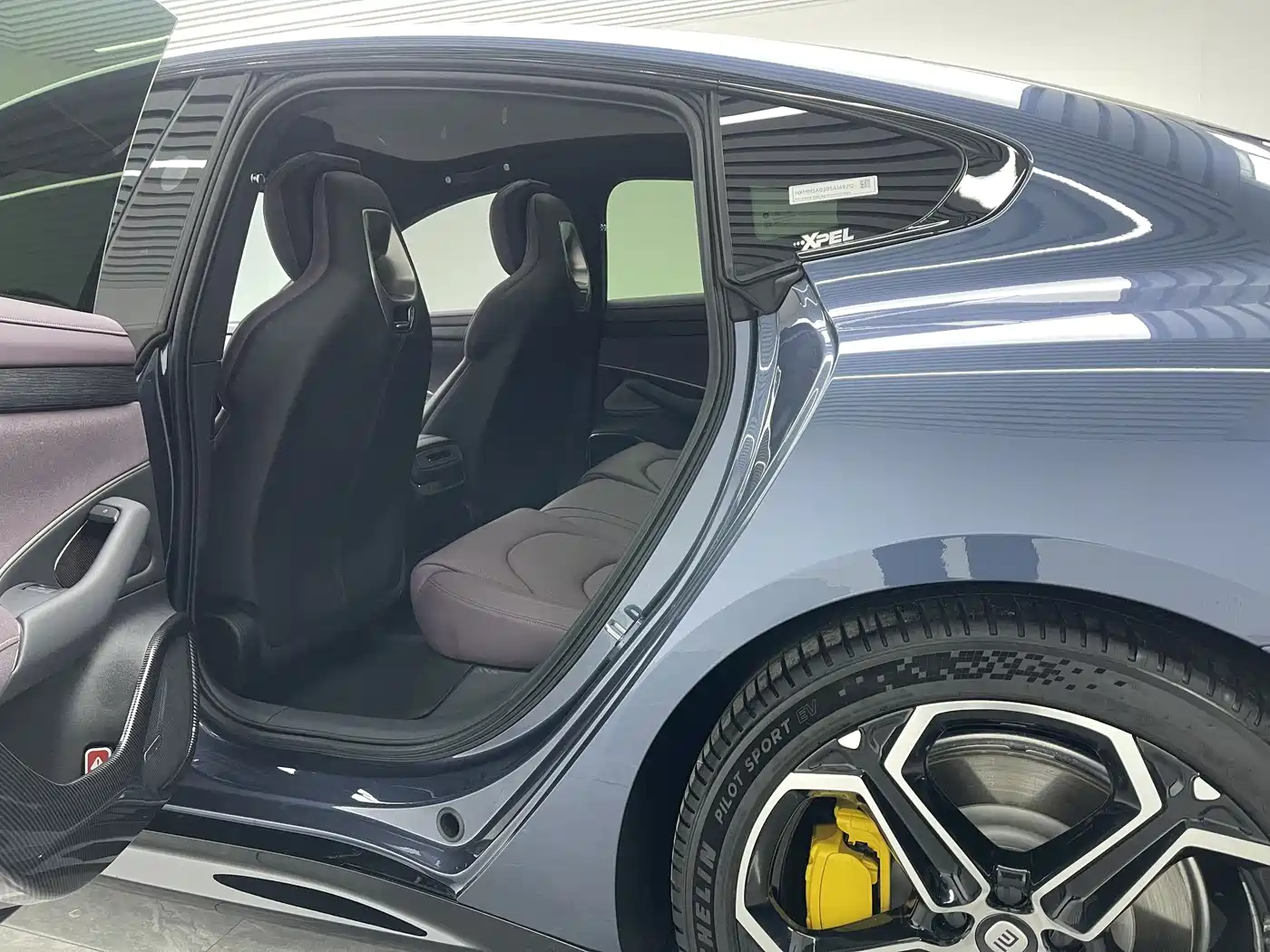 XIAOMI CAR XIAOMI SU7