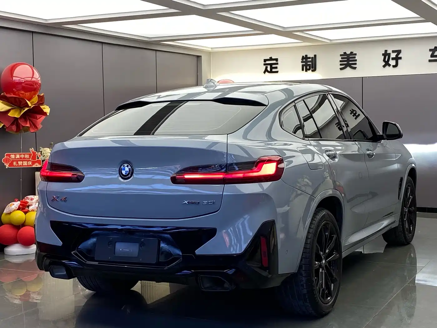 BMW X4 2022 xDrive 30i M Sport Blackout Package фото 13