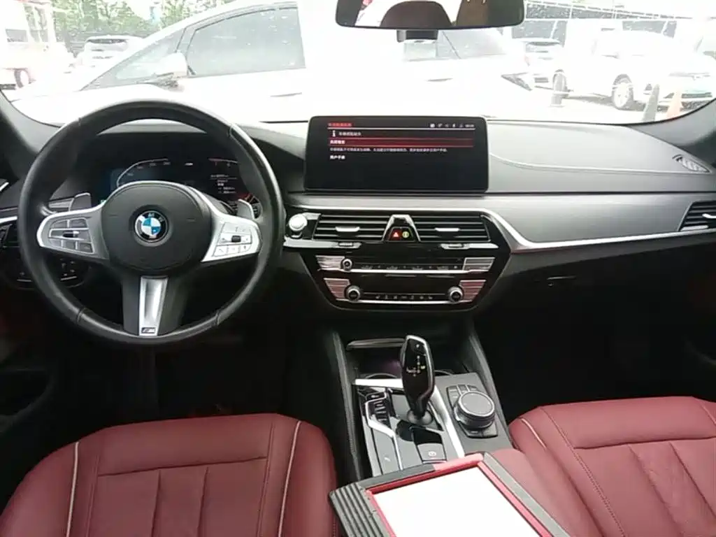BMW 5 Series 2022 Model Second Facelift 530Li Leading M Sport Package фото 10