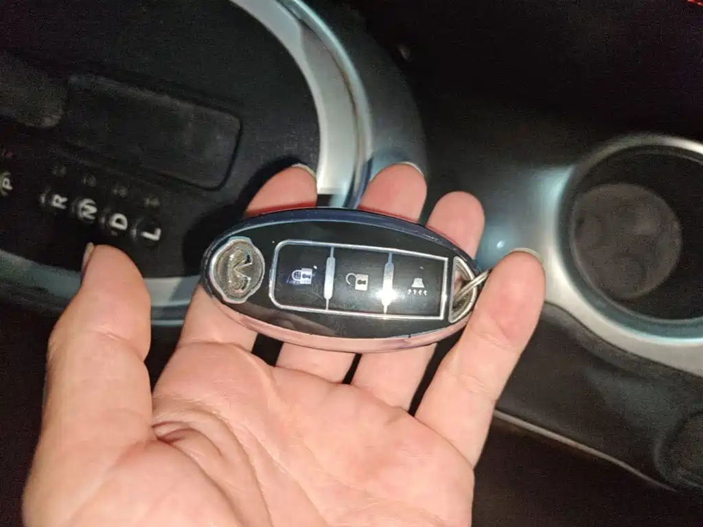 Infiniti ESQ 2016 2014 1.6L Free Edition