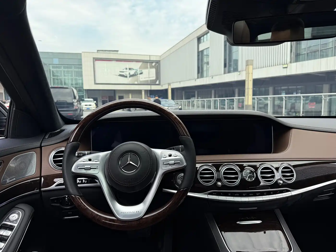 Mercedes-Benz Maybach S-Class 2018 S 450 4MATIC фото 18