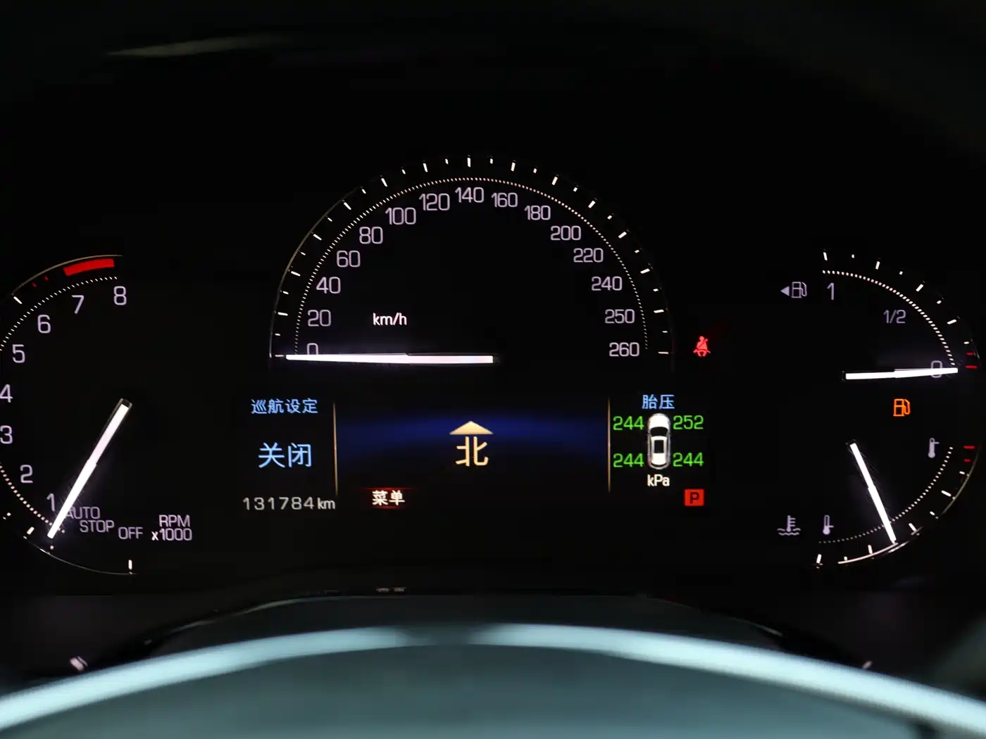Cadillac XT5 2016 25T Luxury Model фото 22