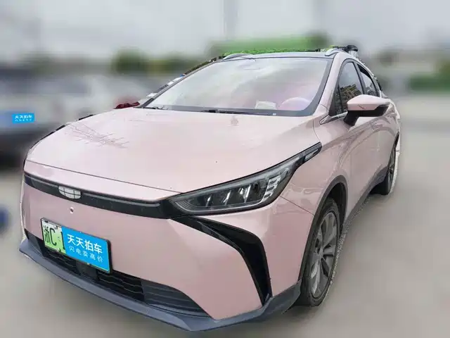 Geely Geometry M6 2023