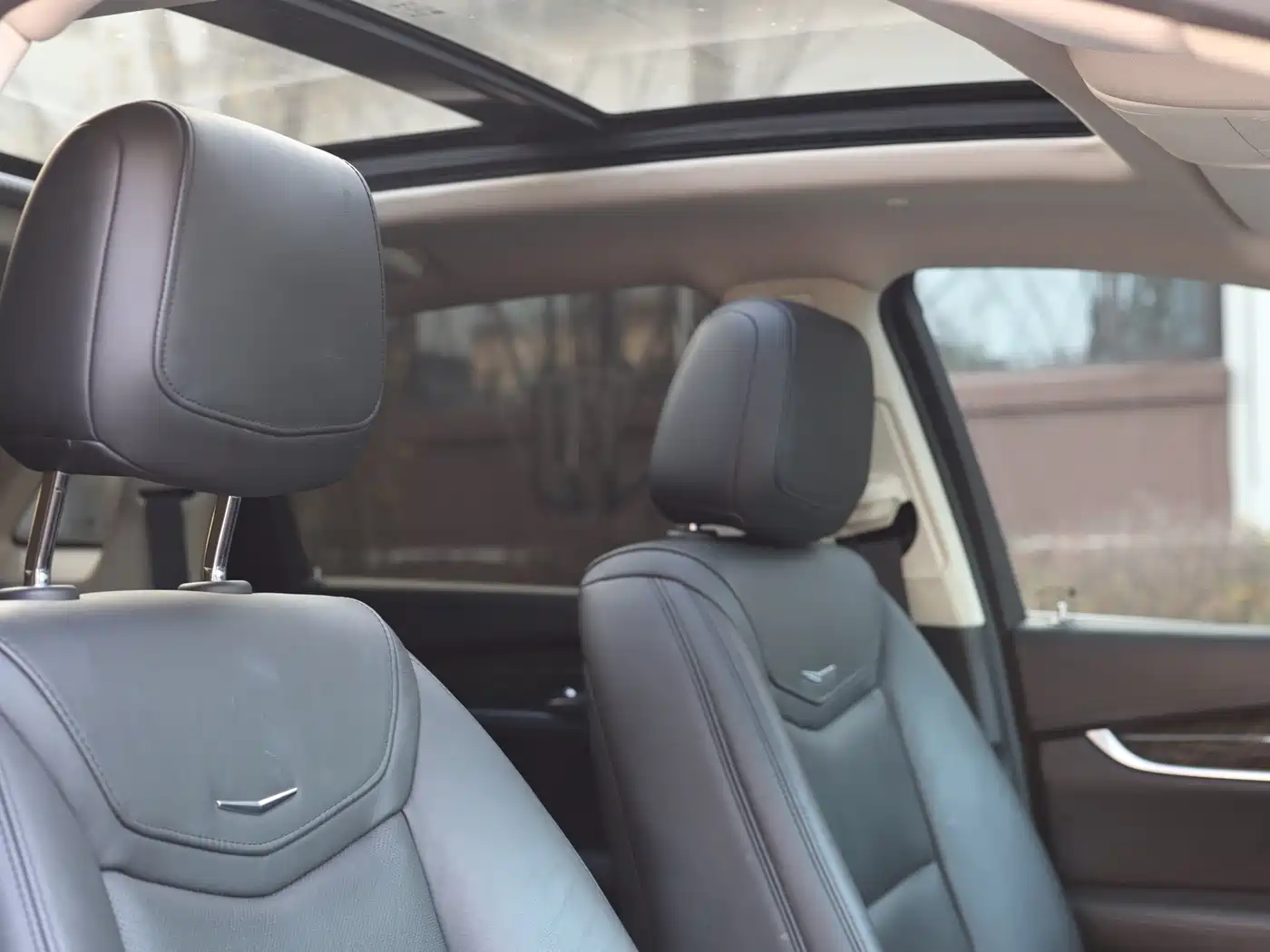 Cadillac XT5 2016 25T Luxury Model фото 28