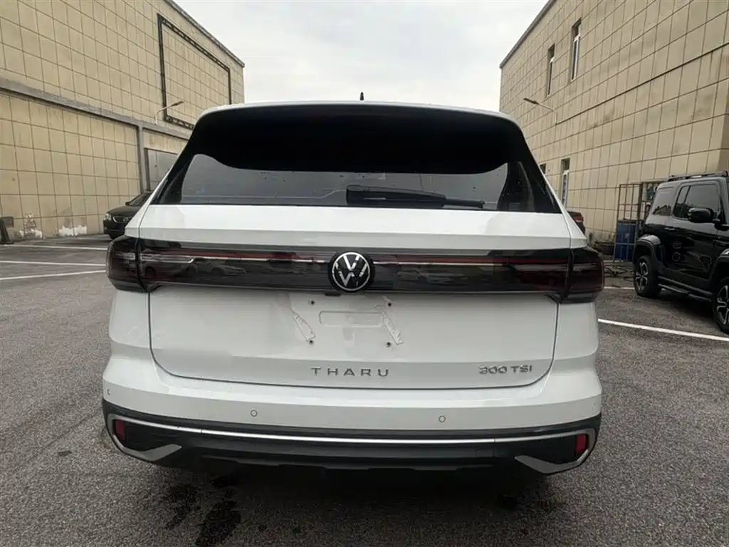 Volkswagen Tharu 2023 300TSI 2WD New Moon Edition фото 13