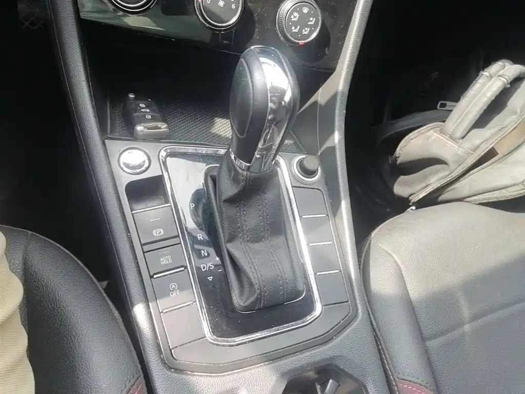 Volkswagen Bora 2020 1.5L Automatic Comfort фото 14