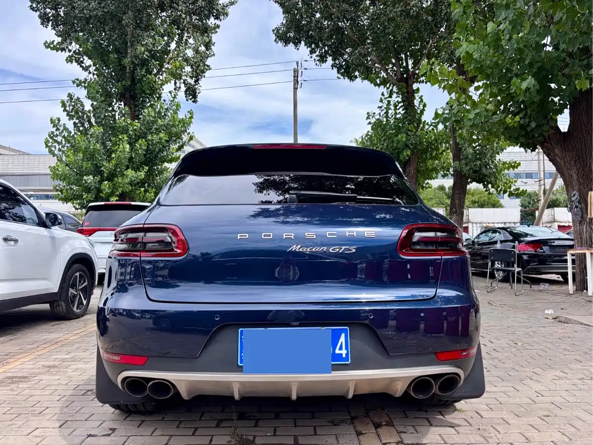 Porsche Macan 2015 2014 Macan S 3.0T