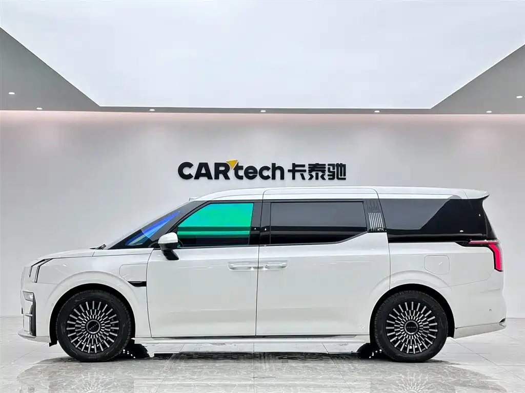 ZEEKR EXTREME KRYPTON 009