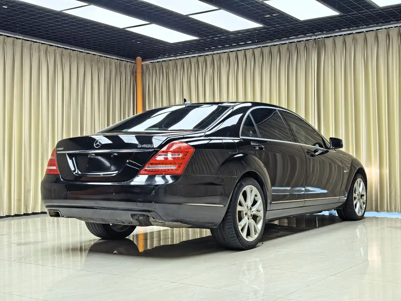Mercedes-Benz S-Class 2012 S 400 L HYBRID Grand Edition фото 25