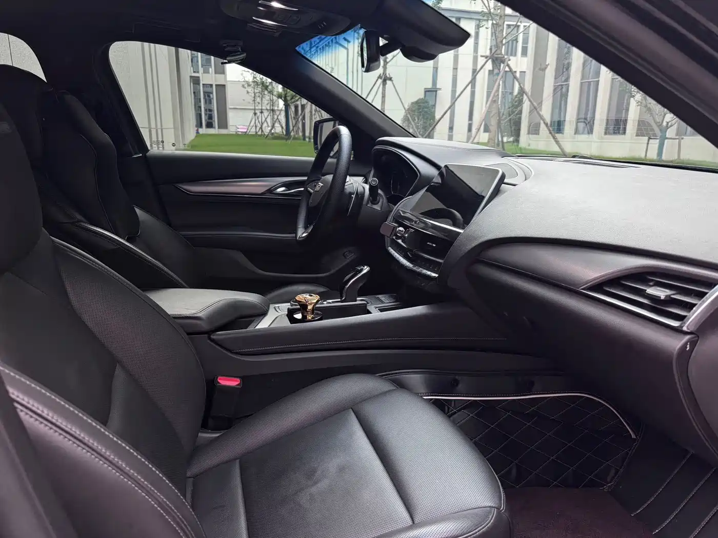 Photo 9 - Cadillac CT5